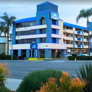 ramada-anaheim-south.topanaheimhotels.com/