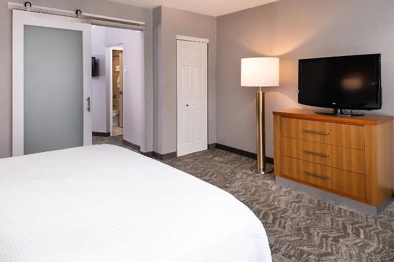 Holiday Inn Express & Suites Pittsburgh North Shore By Ihg Hotel