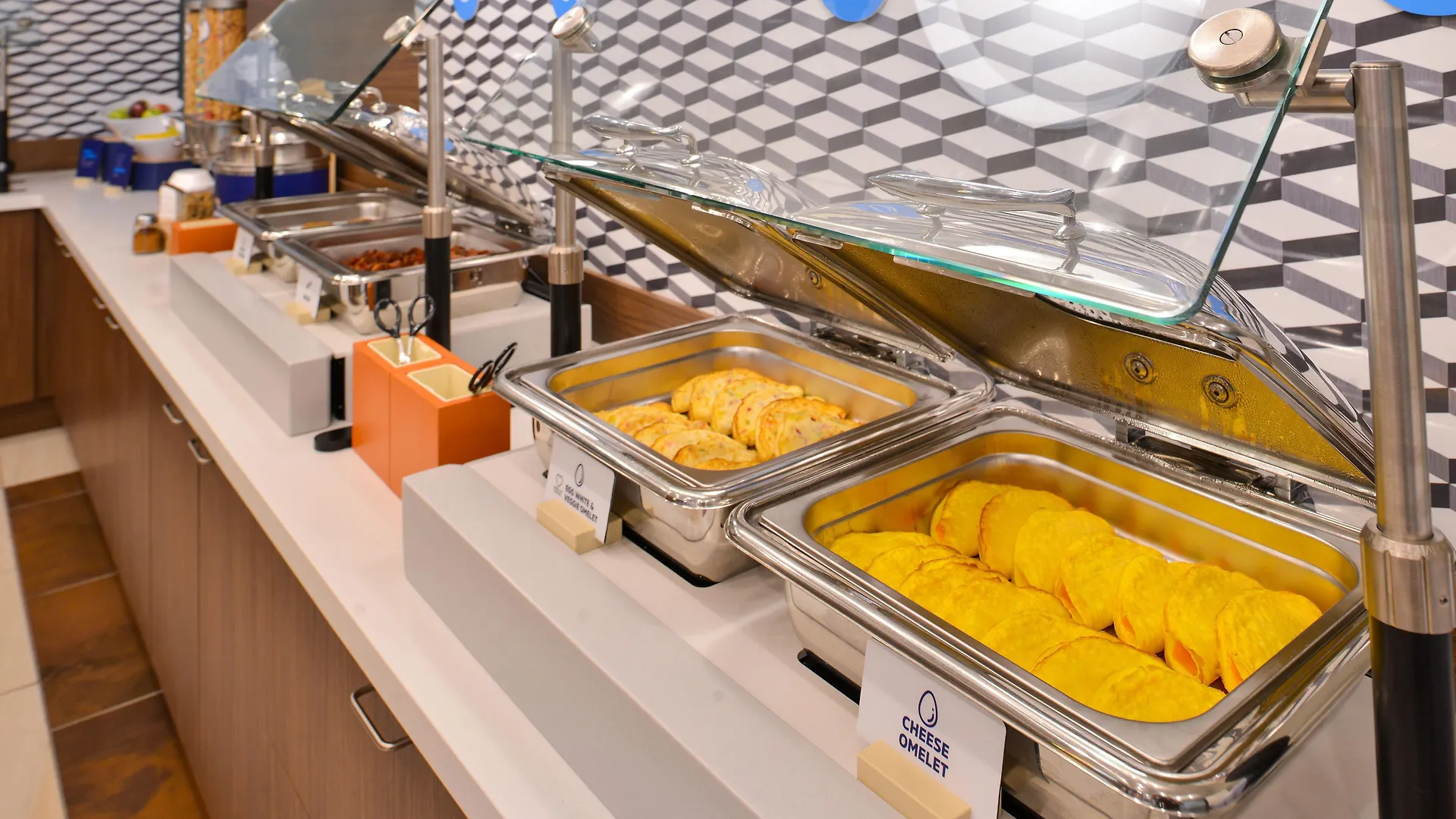 Holiday Inn Express & Suites Pittsburgh North Shore By Ihg Hotel