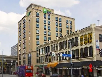 Holiday Inn Express & Suites Pittsburgh North Shore By Ihg Hotel